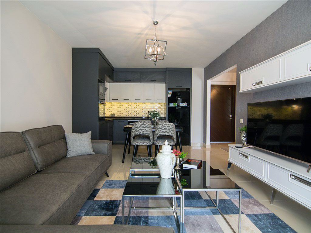 Property photo 1 of 37