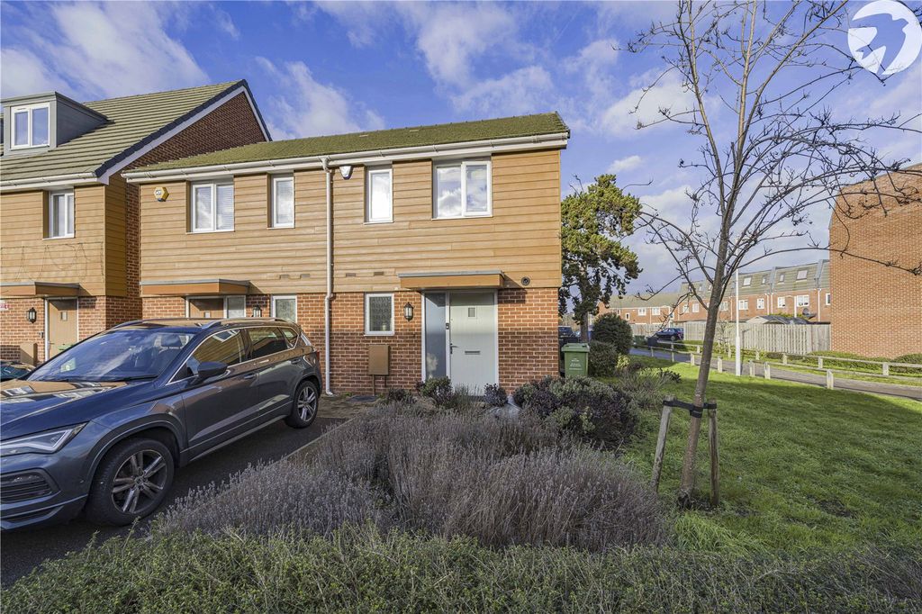 Property photo 1 of 29 Front External