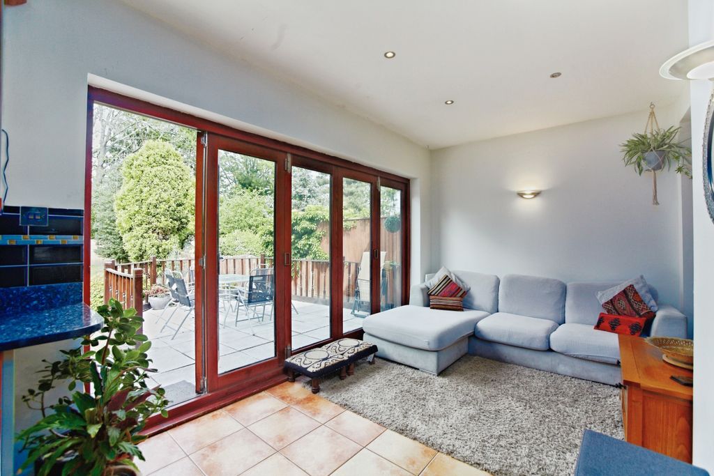 Property photo 2 of 20 Open Plan Living