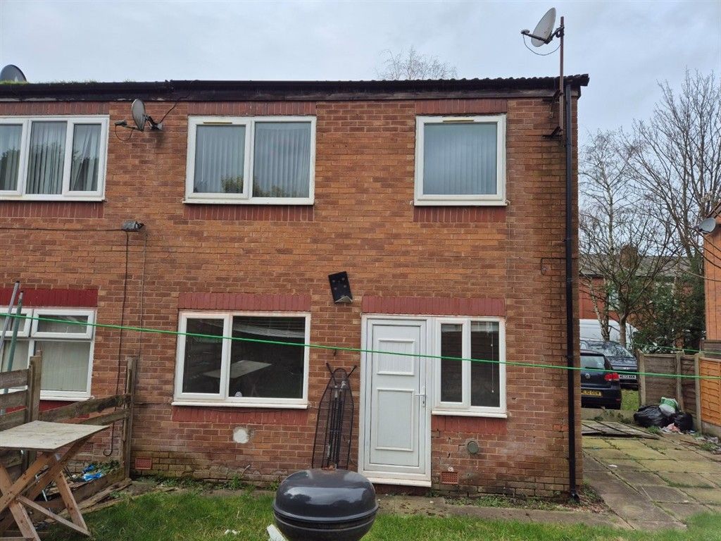 Property photo 2 of 6