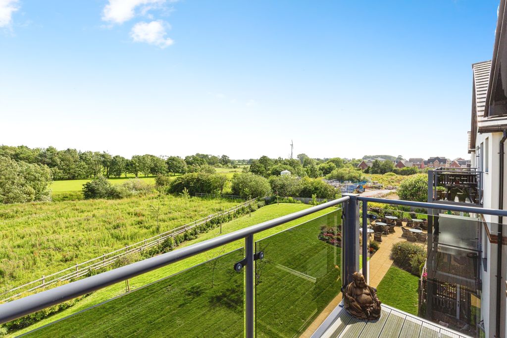 Property photo 1 of 20 Balcony Views