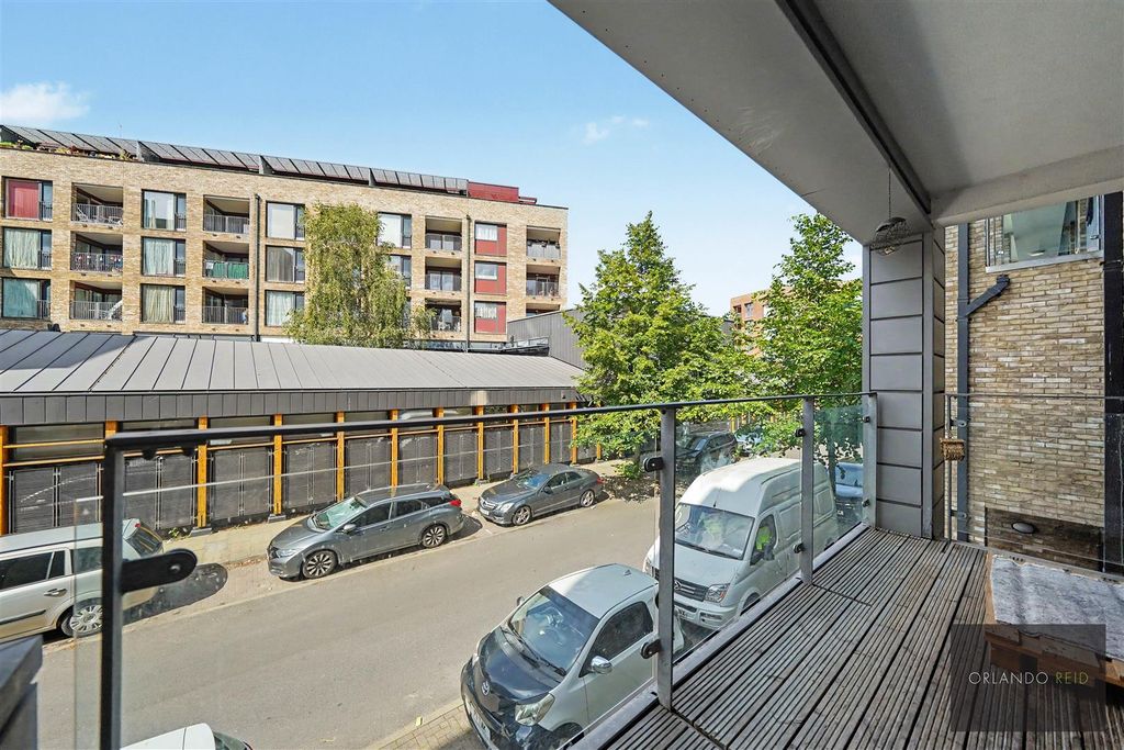 Property photo 3 of 9 Flat 97, Roffo Court Se17 2Fp-2.Jpg