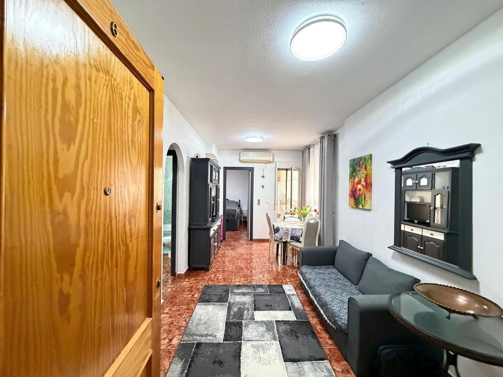 Property photo 2 of 38