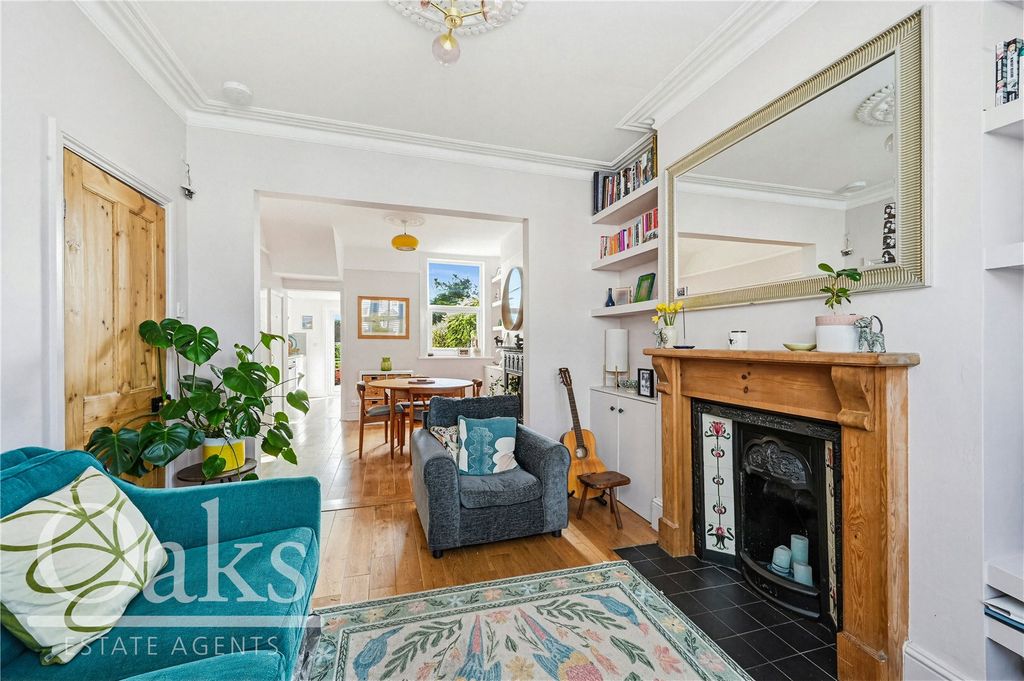 Property photo 3 of 12 Picture No. 12