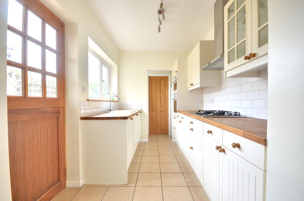 Property photo 1 of 12 Kitchen