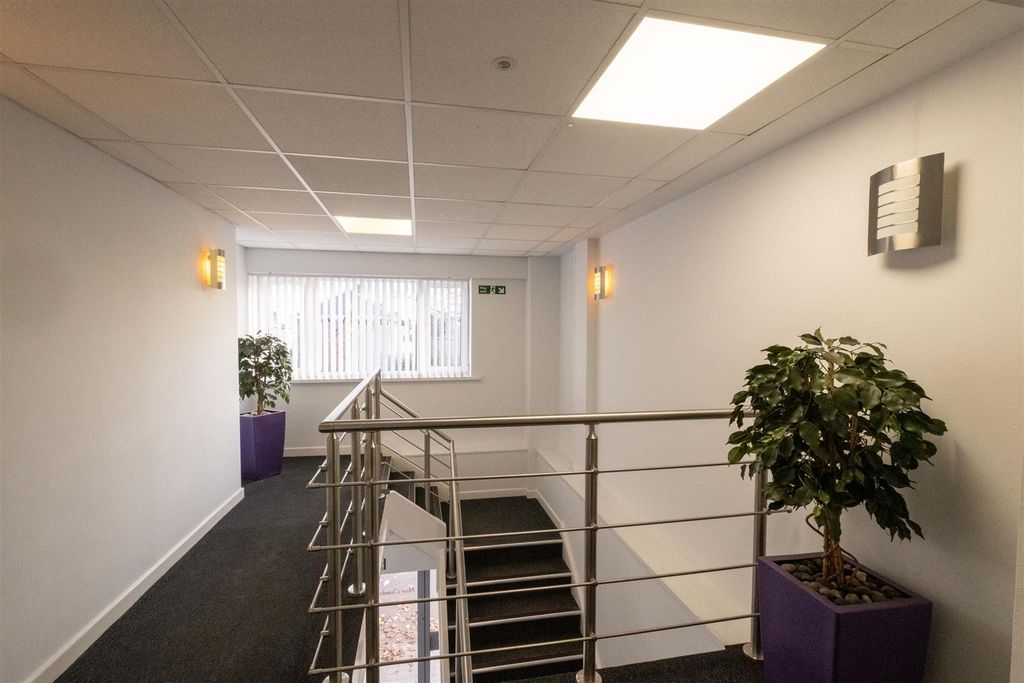 Property photo 2 of 12 Moor Chambers-08.Jpg