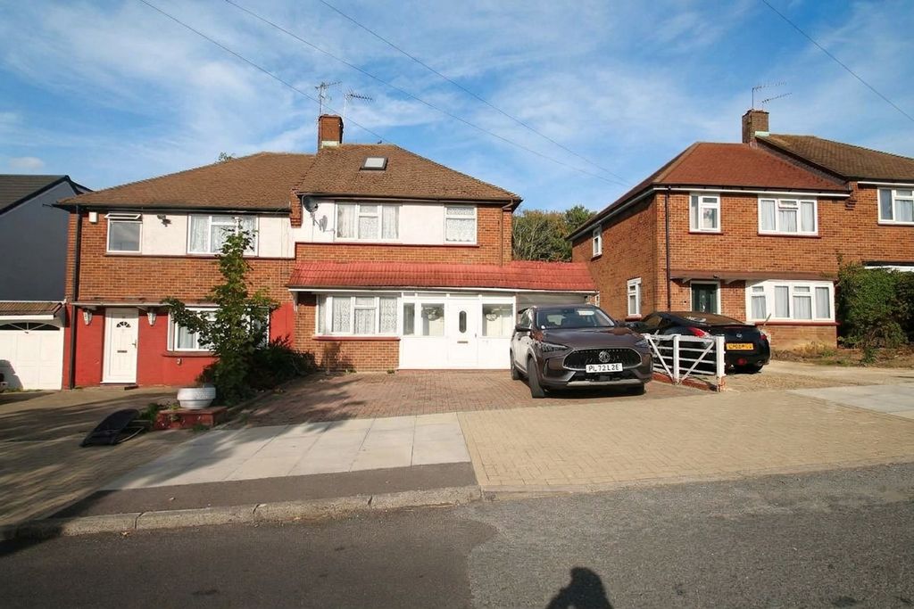 Property photo 2 of 14