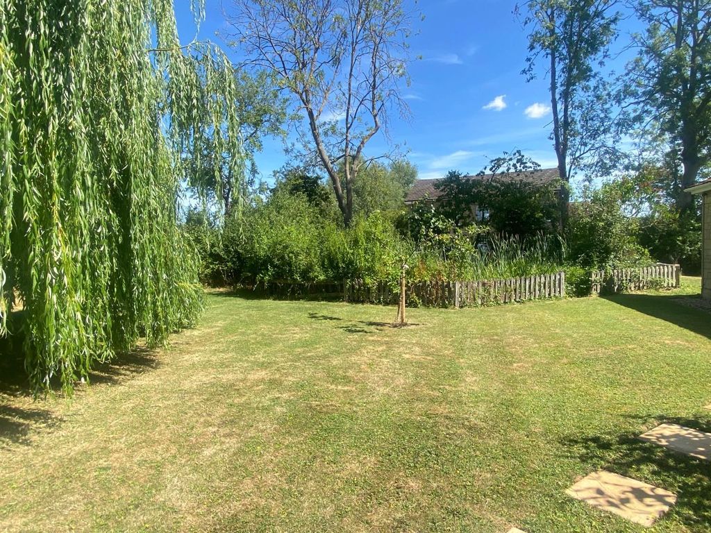 Property photo 3 of 32 Img_8533-2.Jpg