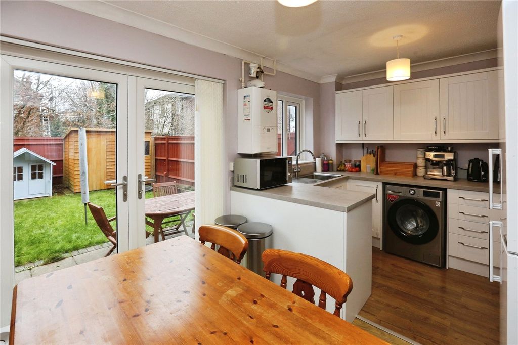 Property photo 2 of 14 Picture No. 09