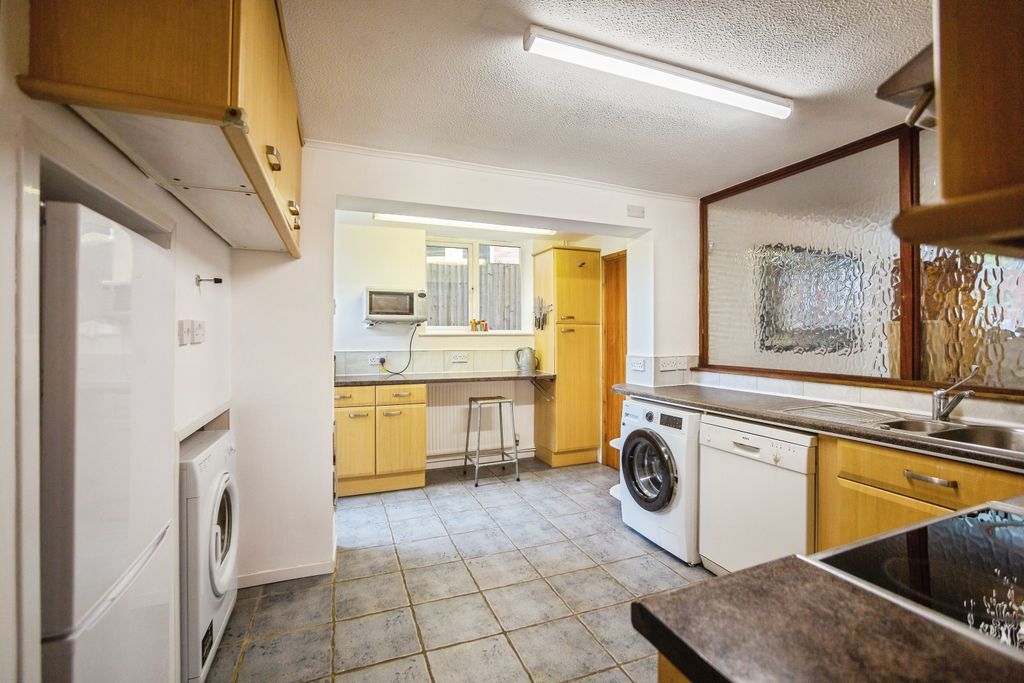 Property photo 3 of 20 243A5424