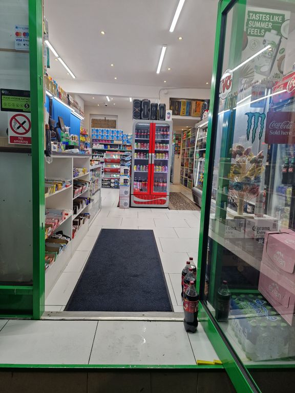 Property photo 2 of 9