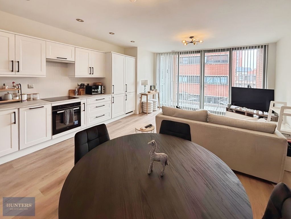 Property photo 2 of 14 Open-Plan Kitchen Living 1