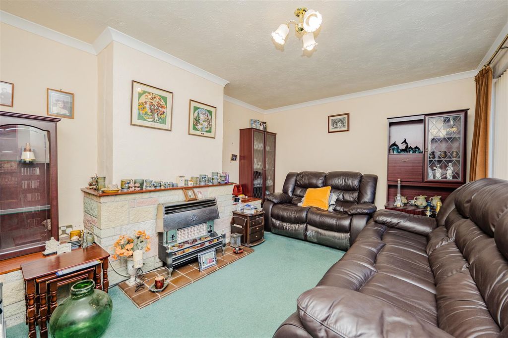 Property photo 2 of 27 P1399444.Jpg