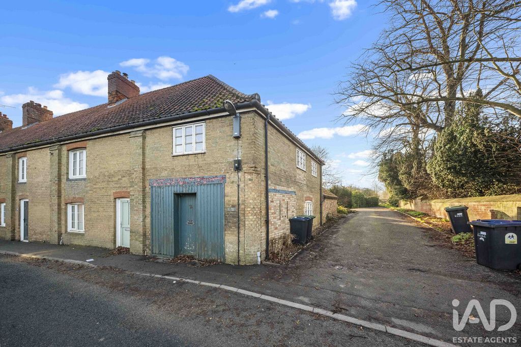 Property photo 2 of 19