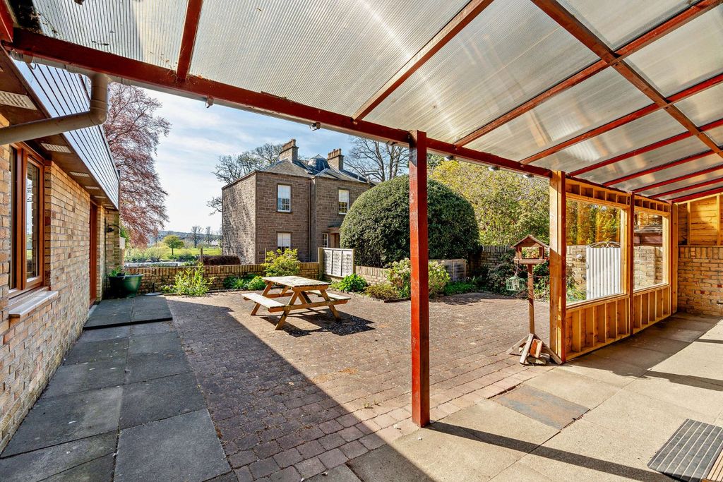 Additional image 4 of 3 bed detached house for saleMain Street, Perth PH2