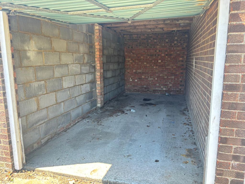 Property photo 2 of 2