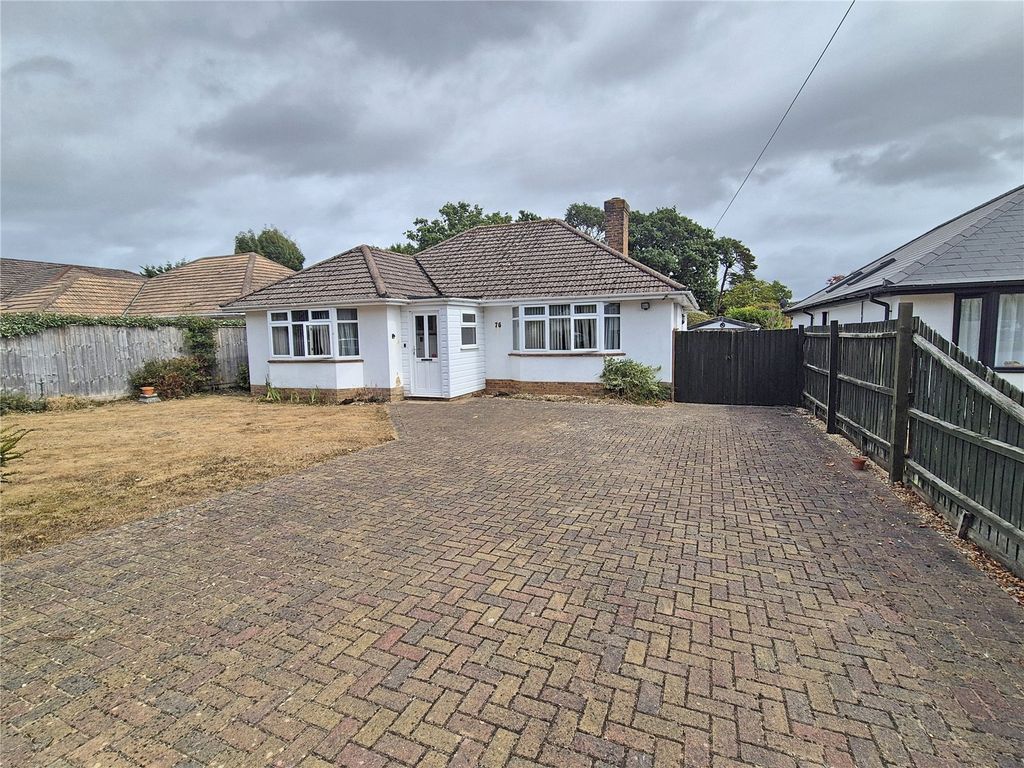 Property photo 1 of 13 Picture No. 12