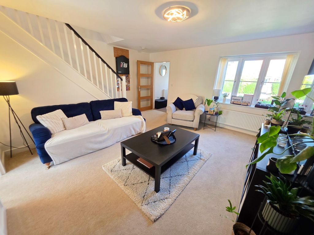 Property photo 2 of 22