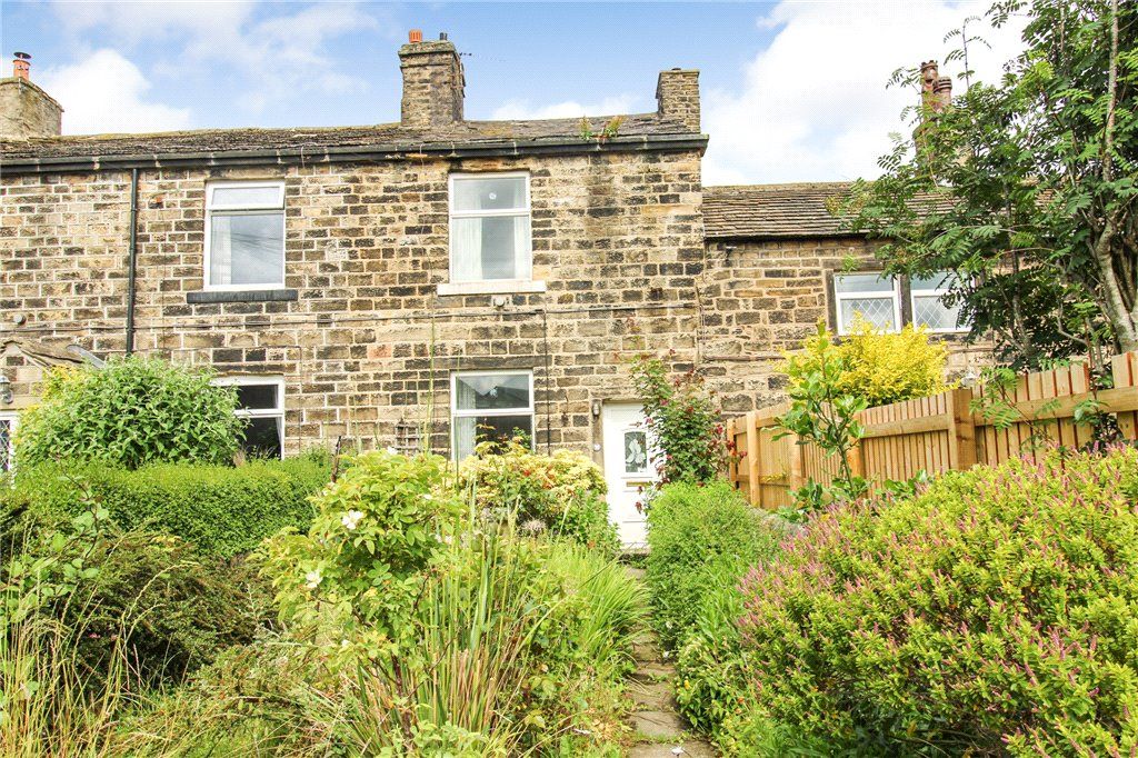 Property photo 1 of 8 External