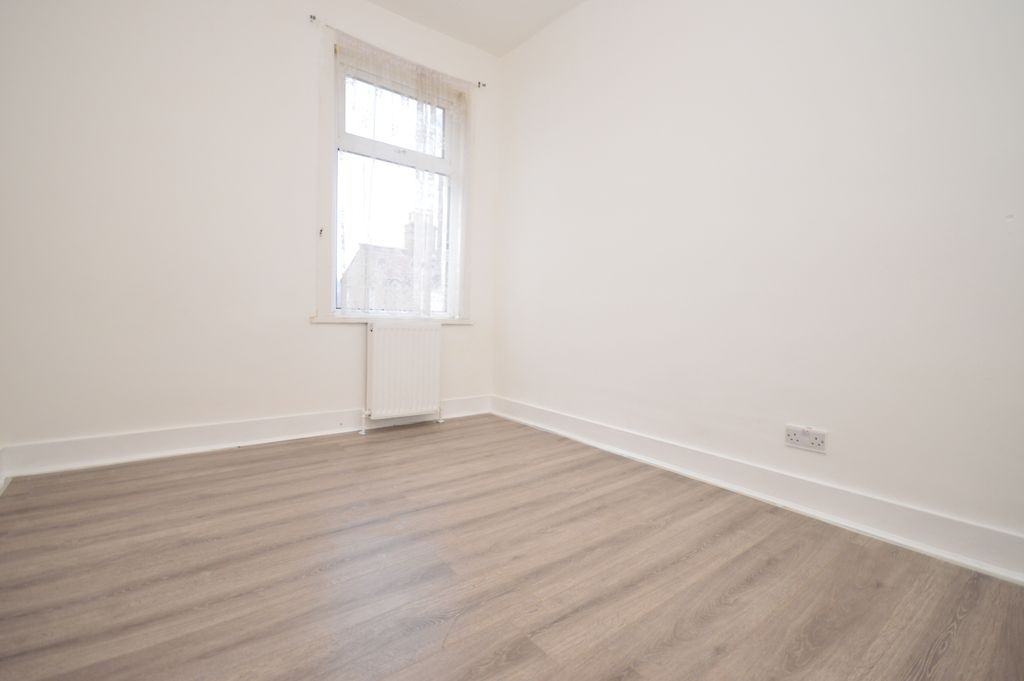 Property photo 2 of 13 Gallery