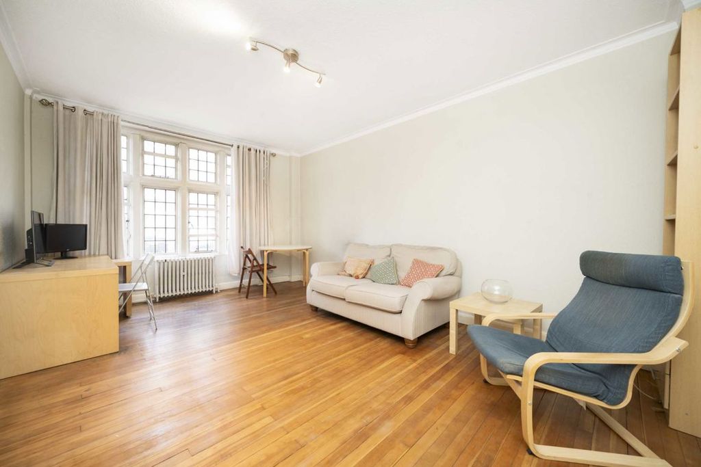 Property photo 3 of 6