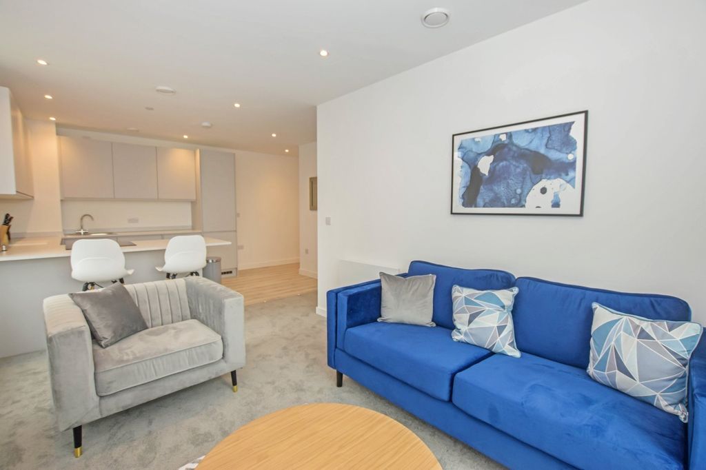 Property photo 3 of 21 Picture No. 04