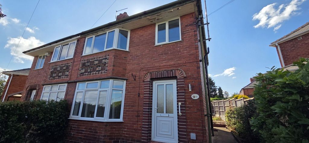 Property photo 2 of 11