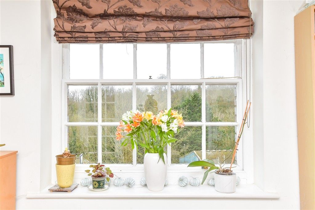 Property photo 1 of 11 Internal Feature