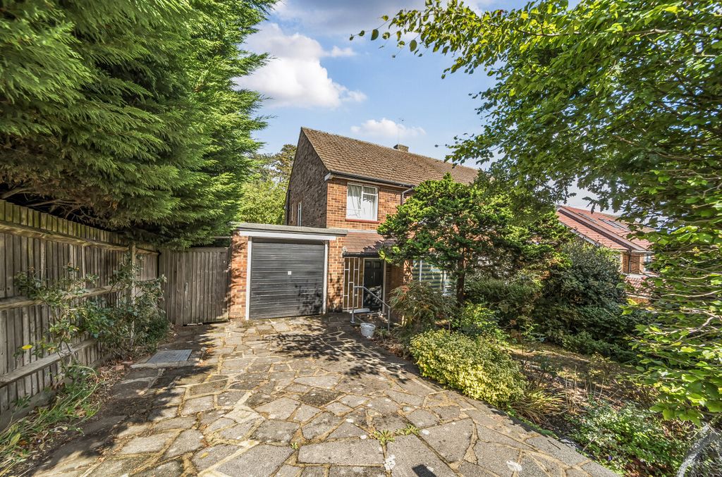 Property photo 1 of 21 1346134-2-68B1E94...
