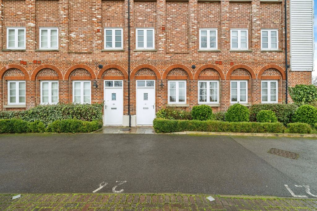 Property photo 1 of 17