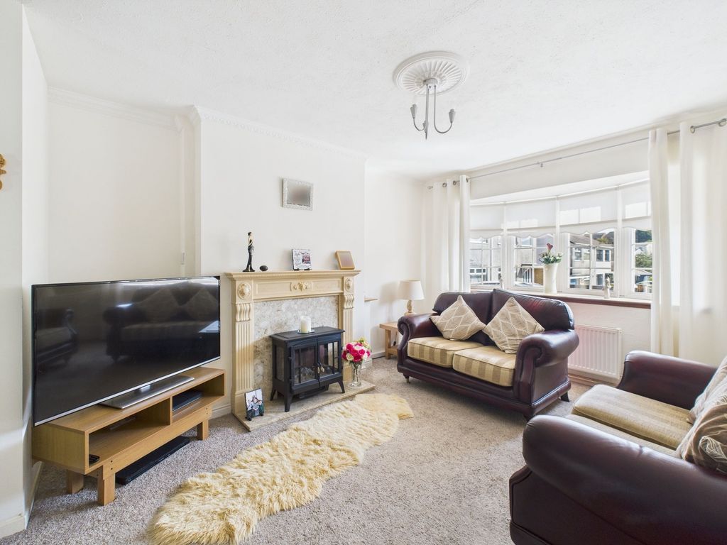 Property photo 2 of 37