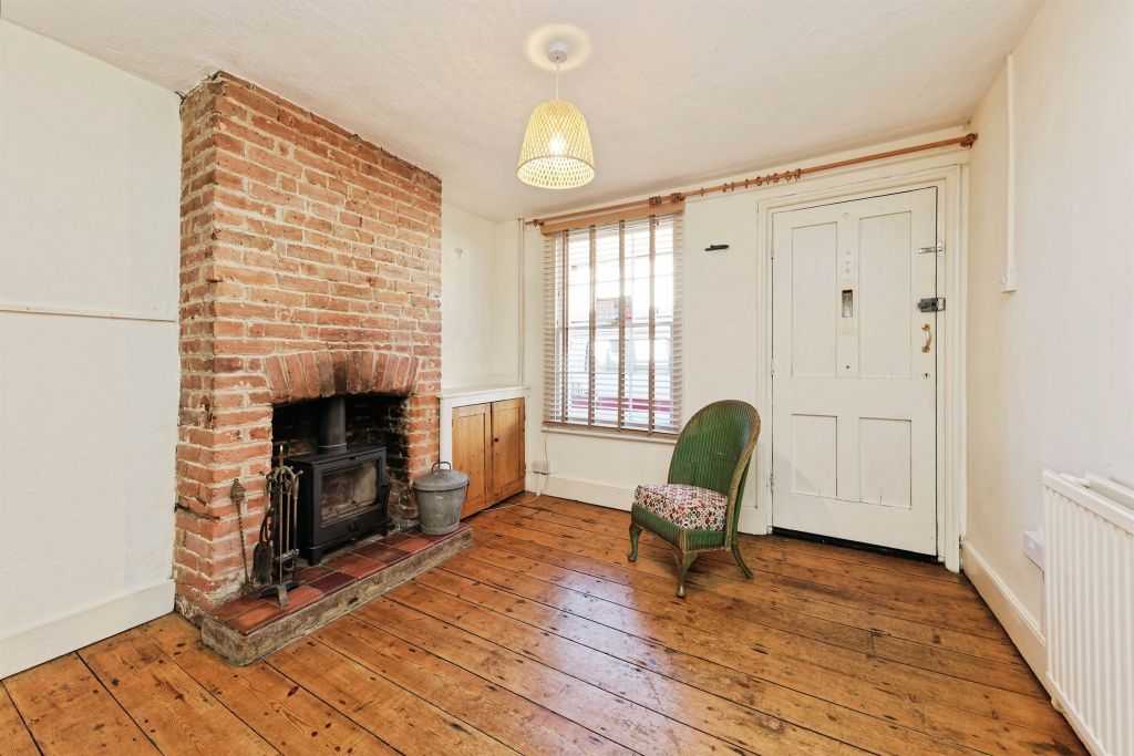 Property photo 3 of 19