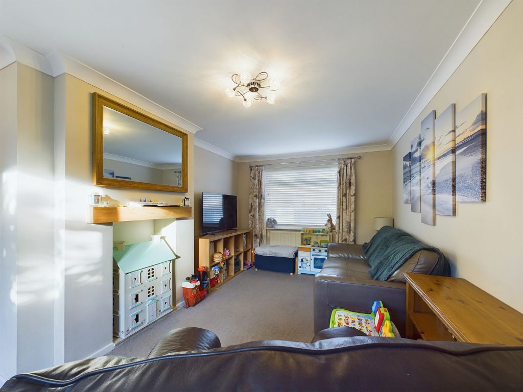 Property photo 2 of 16