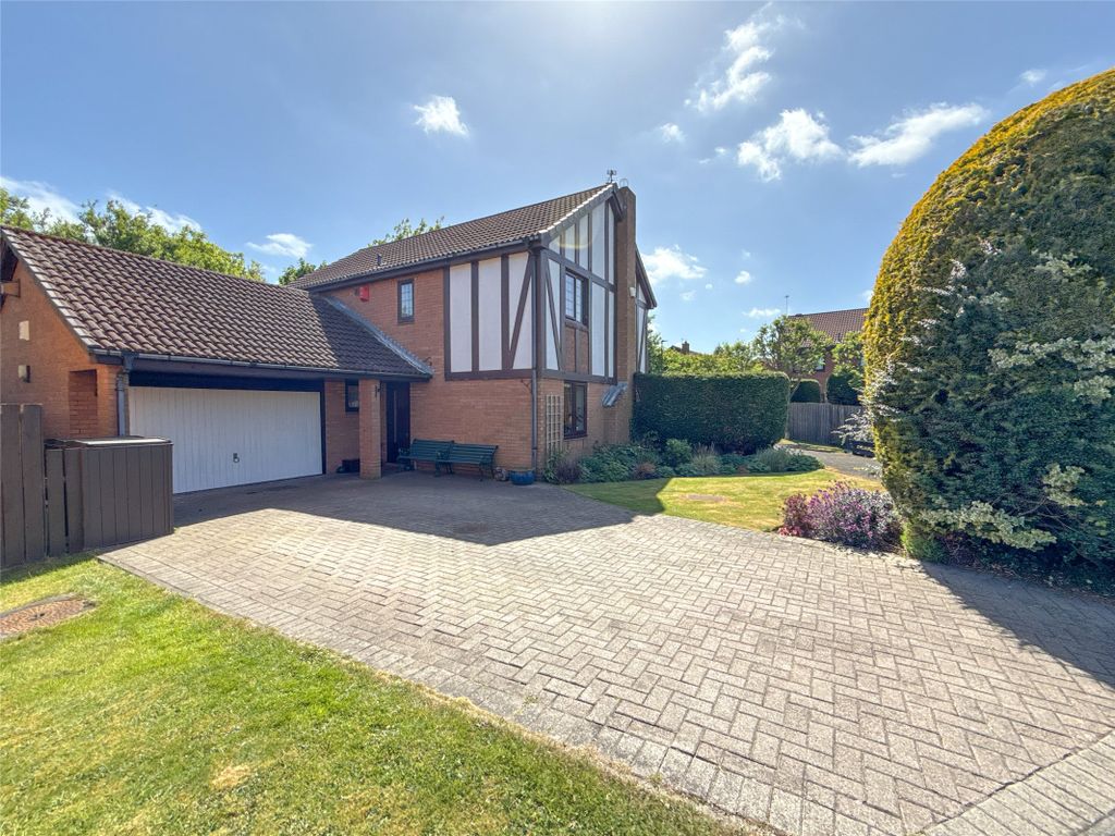 Property photo 1 of 37 External