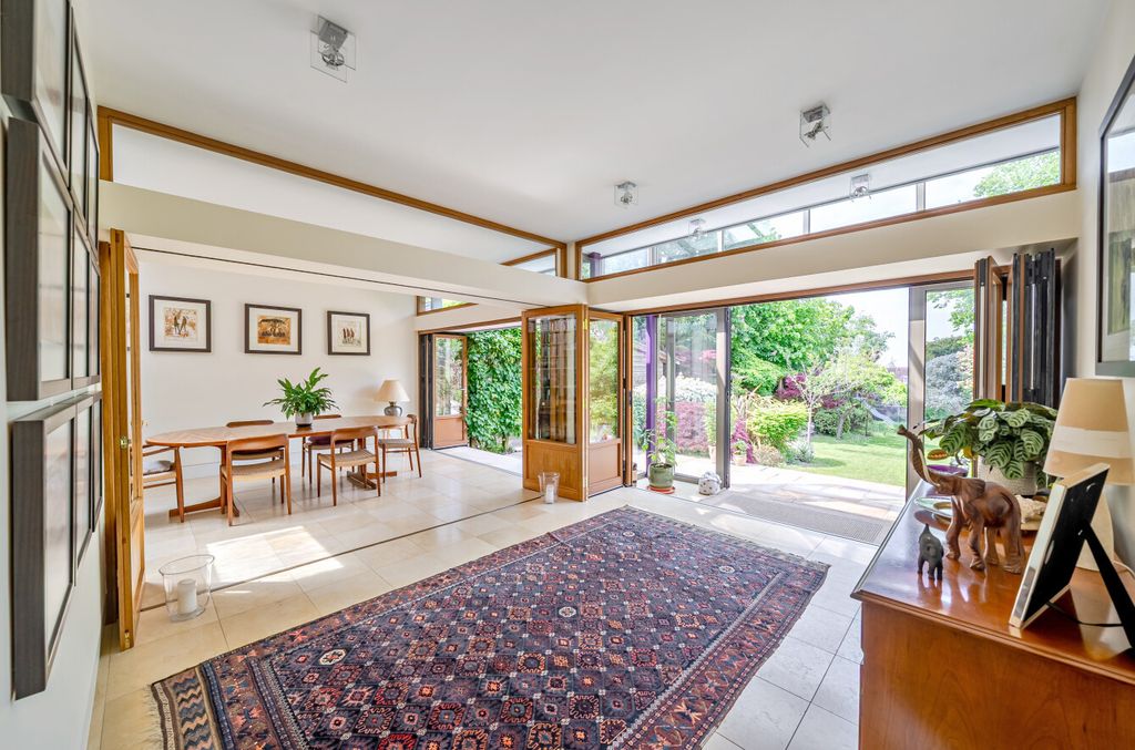 Additional image 4 of 6 bed detached house for saleGuildford, Surrey GU1