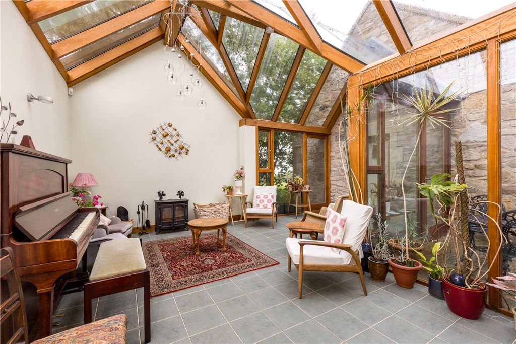 Property photo 1 of 36 Baberton Mains Farm