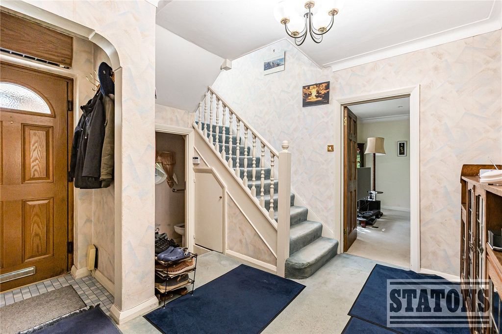 Property photo 2 of 22 Picture No. 55