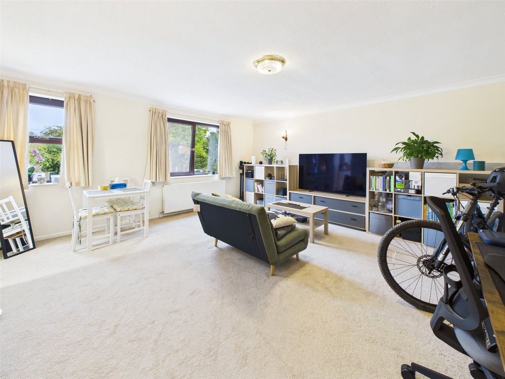 Property photo 3 of 11 Picture No. 04