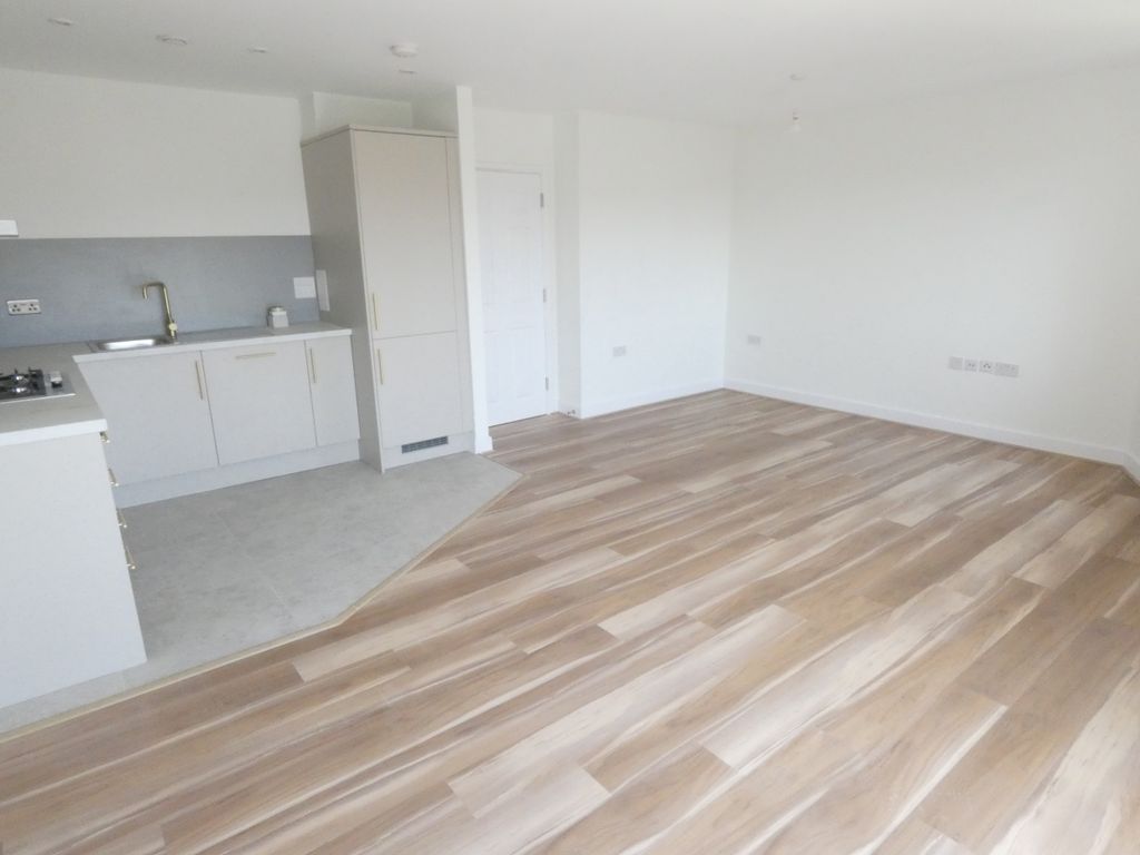 Property photo 3 of 22