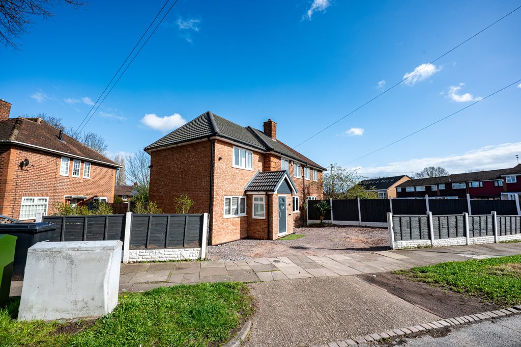 Property photo 2 of 35 01