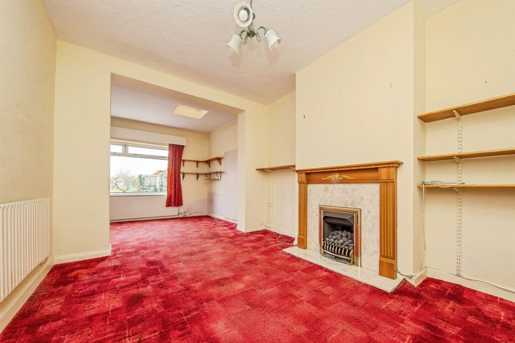 Property photo 3 of 21