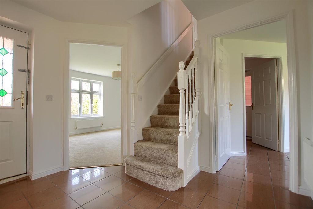 Property photo 3 of 14 Hb5.Jpg