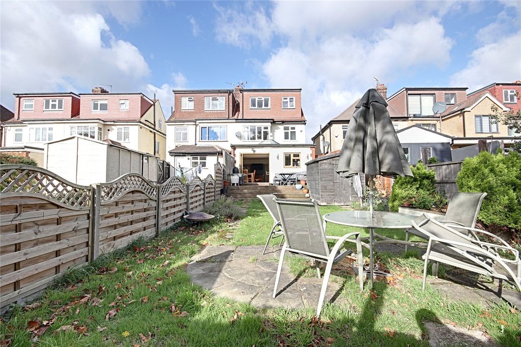 Property photo 2 of 29 Picture No. 10