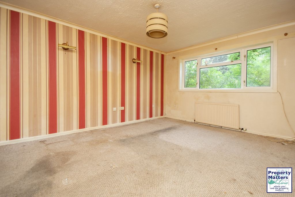 Property photo 2 of 11 Gallery