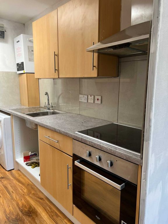 Property photo 2 of 8