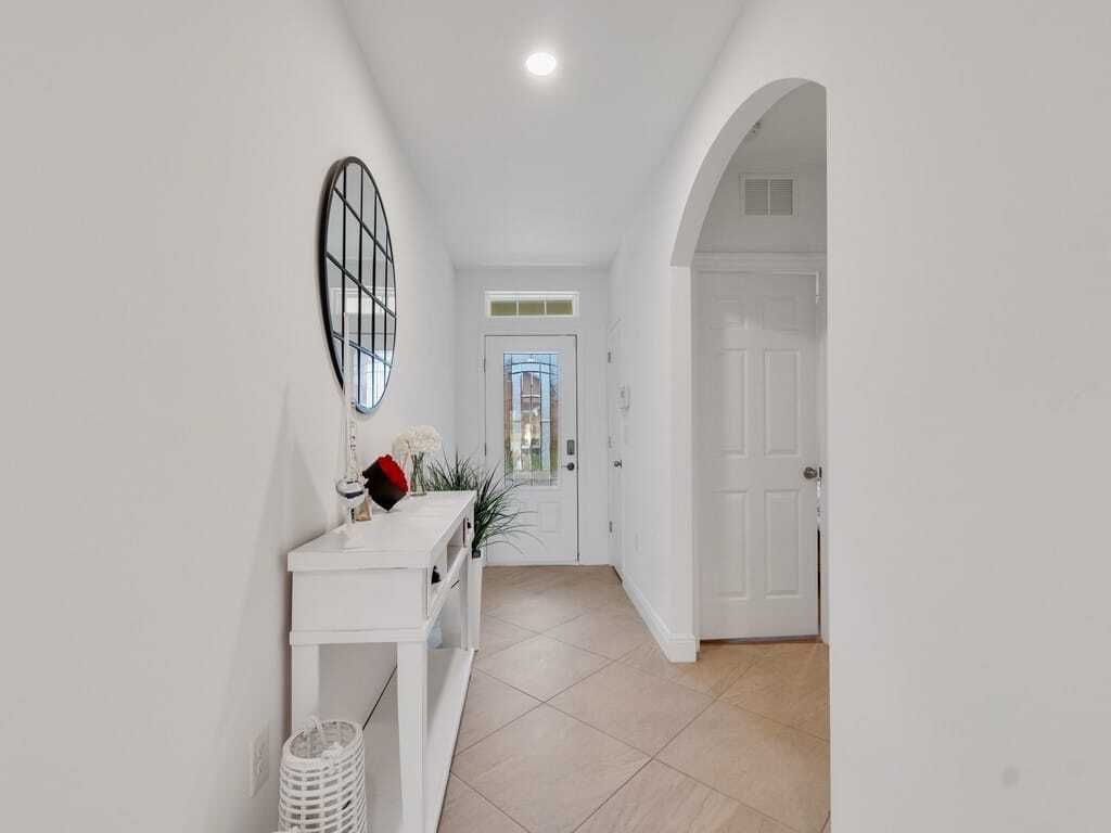 Property photo 2 of 23 <Alttext/>
