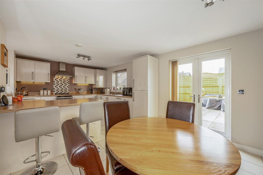 Property photo 3 of 22 Sketch_Ph13_6397360.Jpg