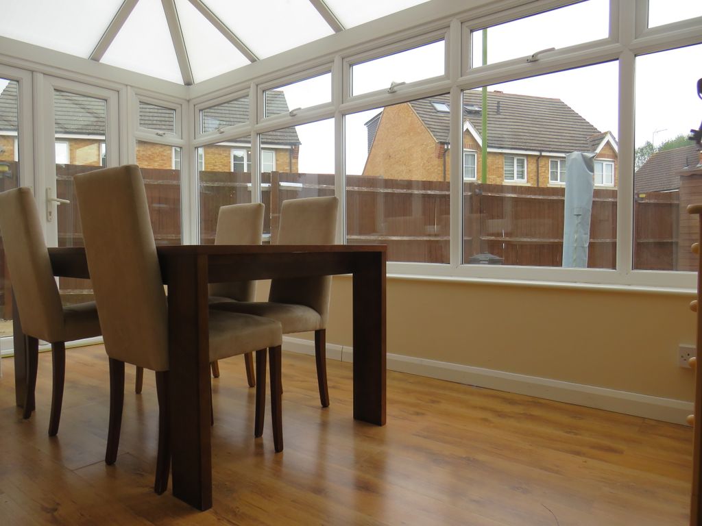 Property photo 3 of 9 Conservatory