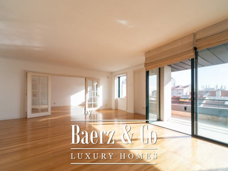 Property photo 2 of 36