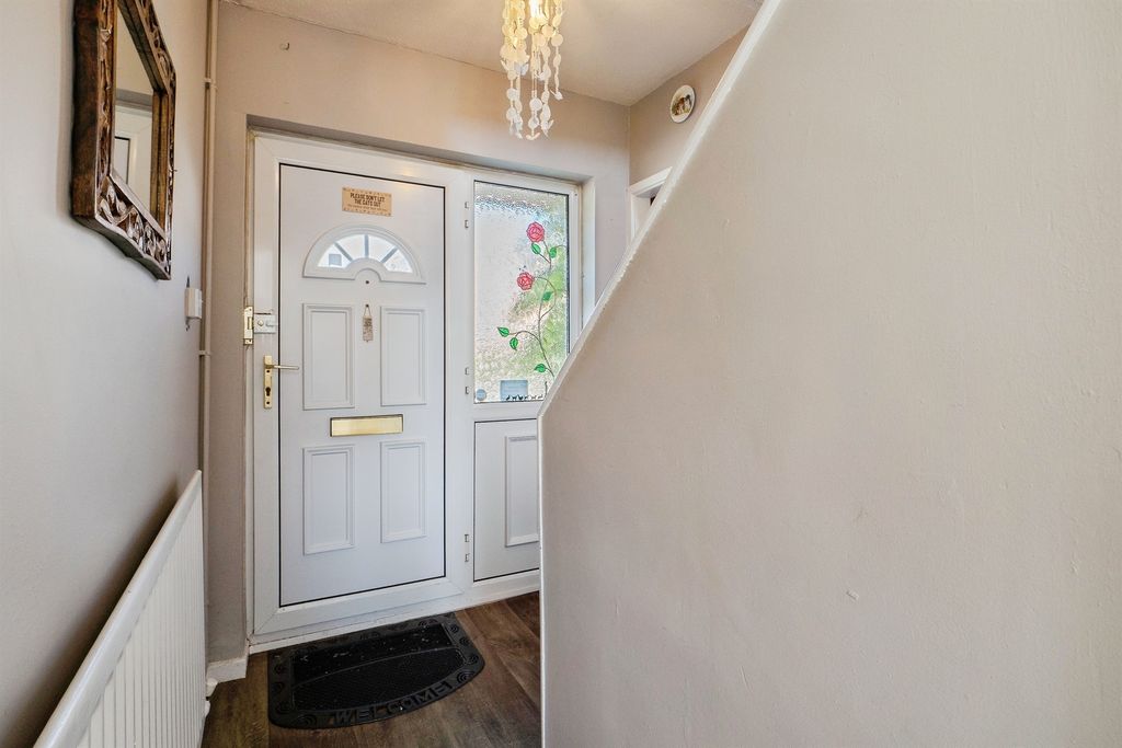 Property photo 3 of 24